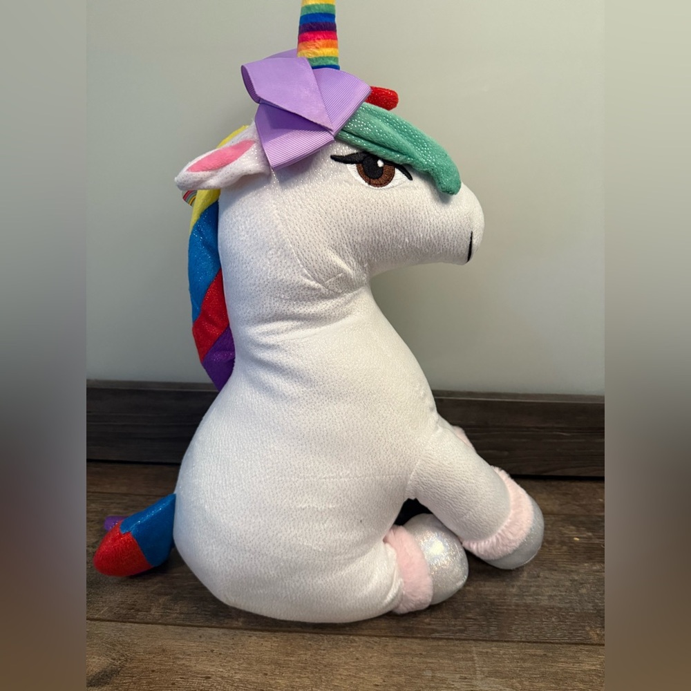 JoJo Siwa Sparkling Unicorn Plush with Rainbow Accents/ new with tags